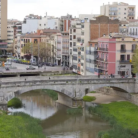 Apartament L'encant De La Rambla Apartmán *